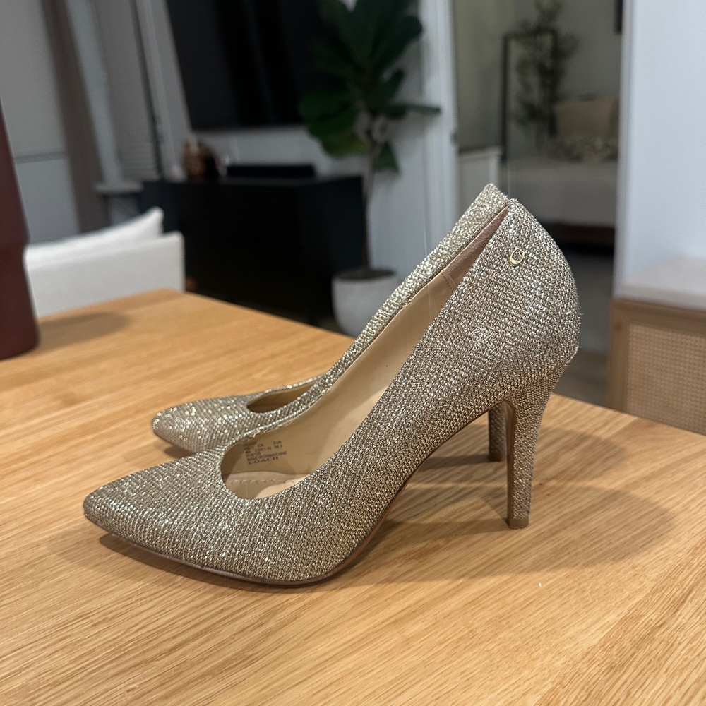 COACH Addie Pump Gold Glitter Heels - Picture 7 of 9